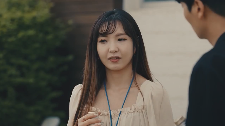Chị em văn phòng dâm đãng Chị em văn phòng dâm đãng